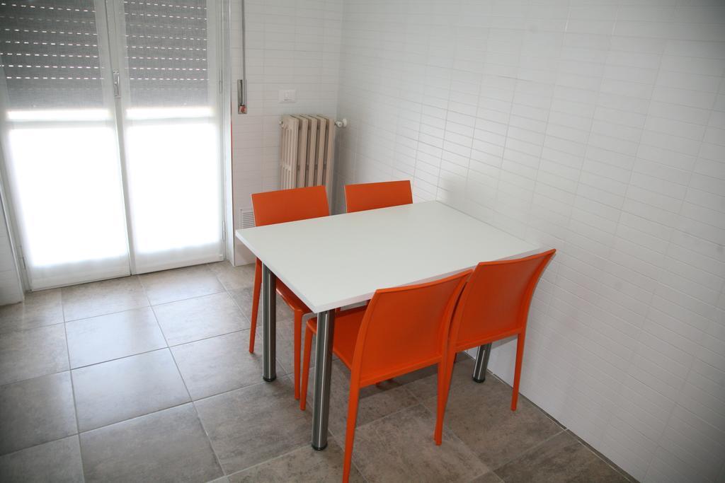 Siag Apartments Cormano Rum bild