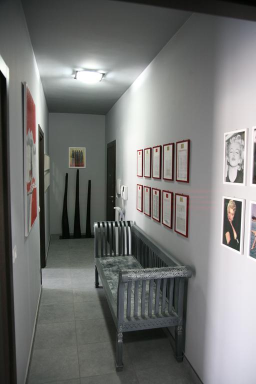 Siag Apartments Cormano Rum bild